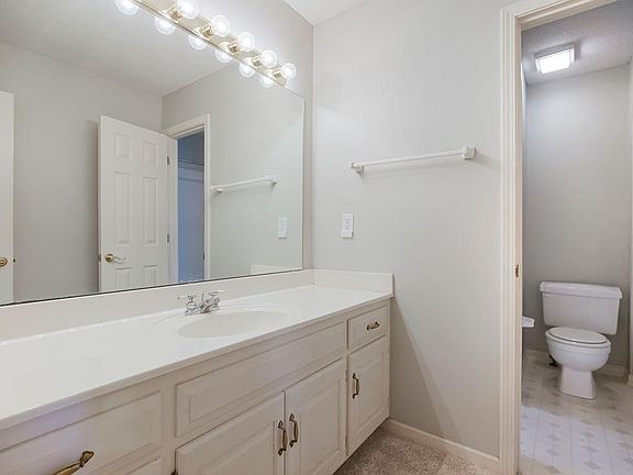 4th image of 8201 W 144th St