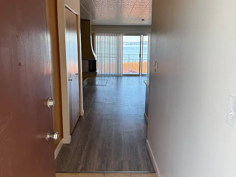 2700 Alki Ave SW #403 — Photo 1