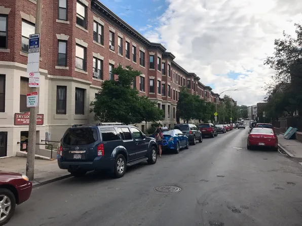 22 Glenville Ave APT 3, Allston, MA 02134