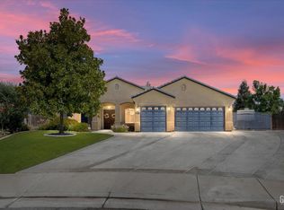 6407 Cypress Ridge Ct, Bakersfield, CA 93312