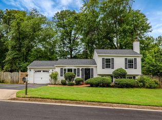 12607 Glenbrooke Woods Dr, Herndon, VA 20171