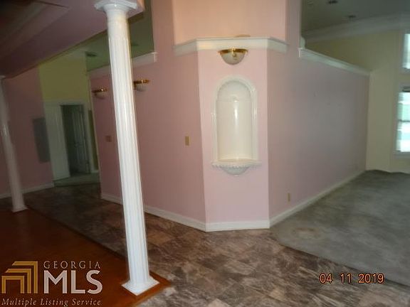 2nd image of 120 Melanie Cir