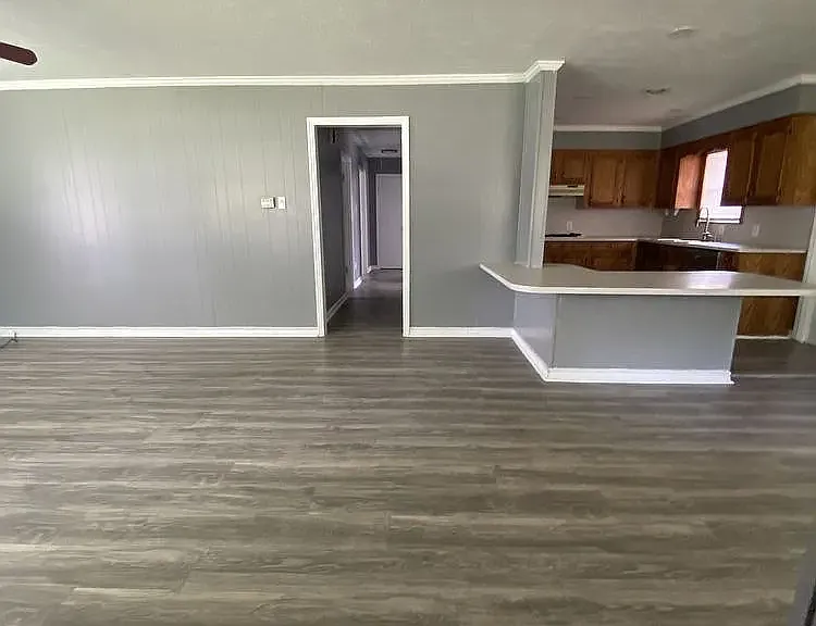 4811 Kent Ave — Photo 3