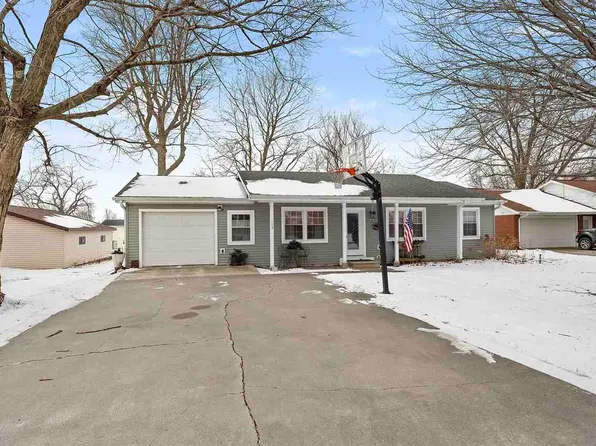 103 N Bashford St, Winfield, IA 52659