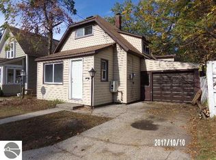 256 Granite St, Cadillac, MI 49601
