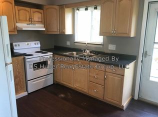 5359 Ellas Ct, Lansing, MI 48911