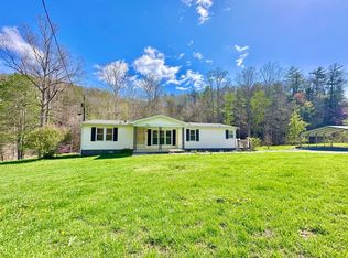 5910 Falls Rd, Hot Springs, VA 24445