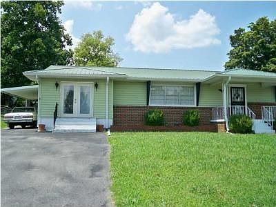 4th image of 154 Greens Lake Cir