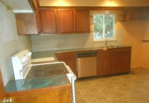 2nd image of 21975 Brookway Dr