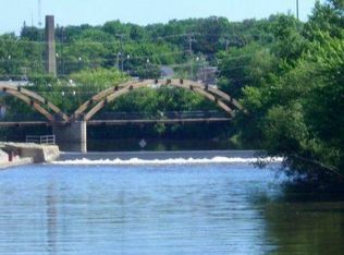 411 S Wisconsin Dr #310, Jefferson, WI 53549