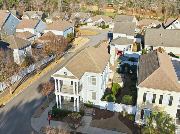 14 Gillon Ln, Elgin, SC 29045