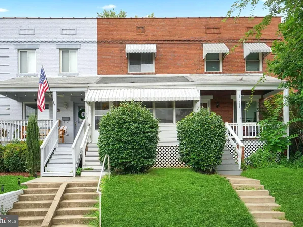 322 Wesmond Dr, Alexandria, VA 22305