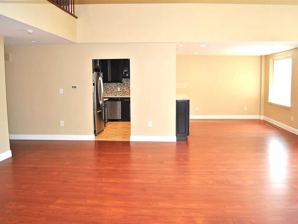 1st image of 1 Ipswich Ave APT 327
