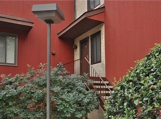 111 River Rd APT E6, Nutley, NJ 07110