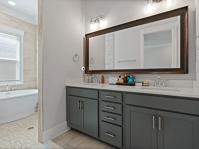 270 Farmhouse Dr — Photo 6