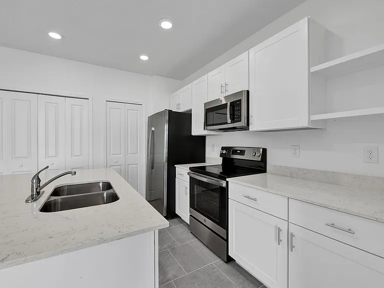 14236 Oviedo Pl — Photo 17