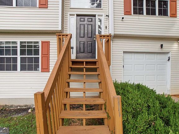 4th image of 5855 Crescent Ridge Ct