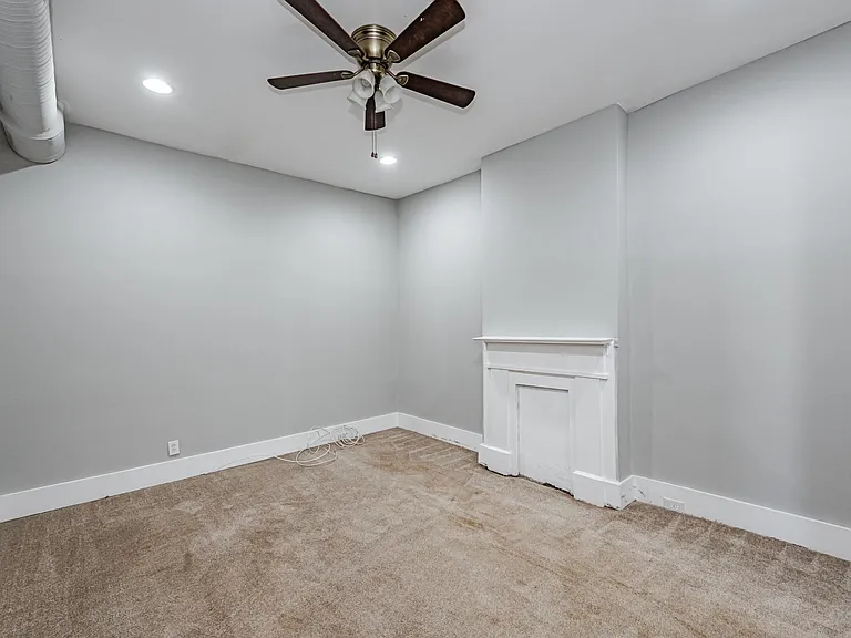 2822 Q St — Photo 13
