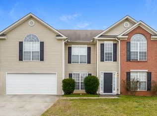 5488 Vanity Joys Ln, Ellenwood, GA 30294