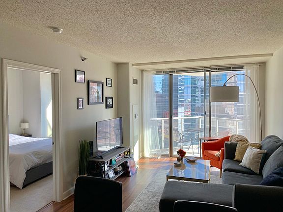 2nd image of 301 N Canal St #1506
