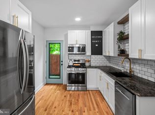 2008 W Oxford St, Philadelphia, PA 19121