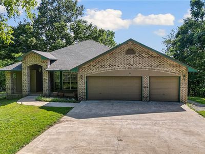 51 Dunipace Dr, Bella Vista, AR, 72715