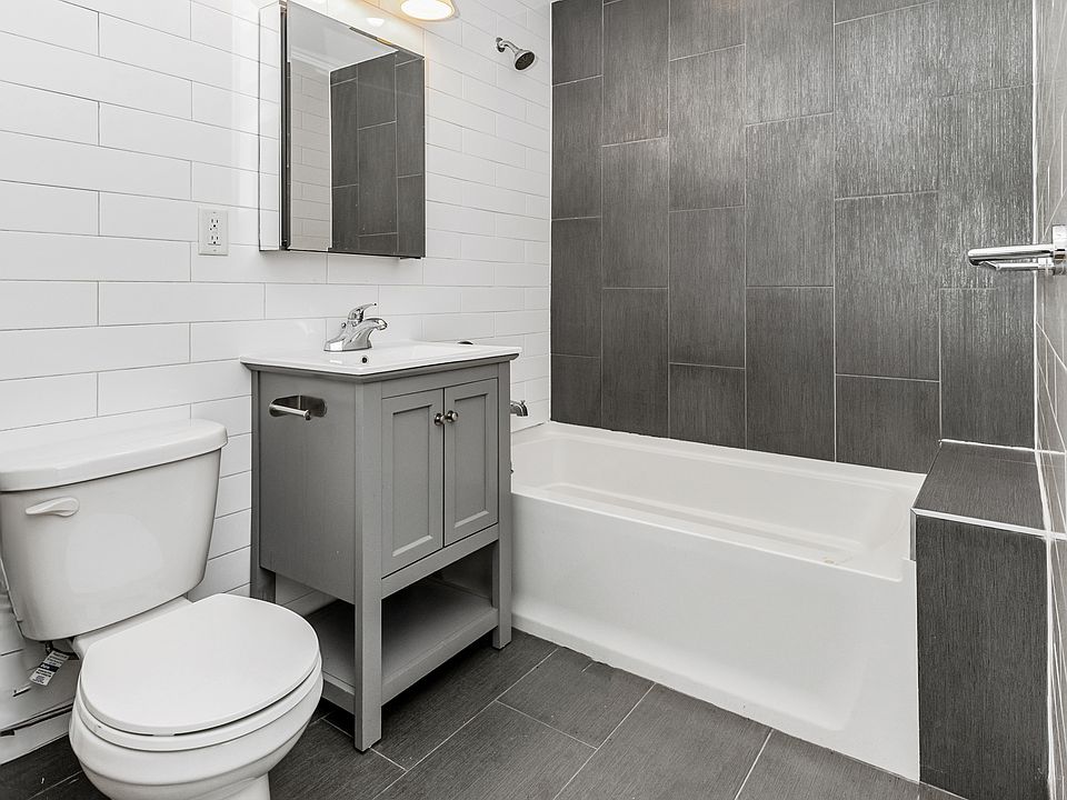 1st image of 96 Steuben St APT 3C