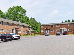 2675-2697 Bethlehem Dr, Claremont, NC 28610