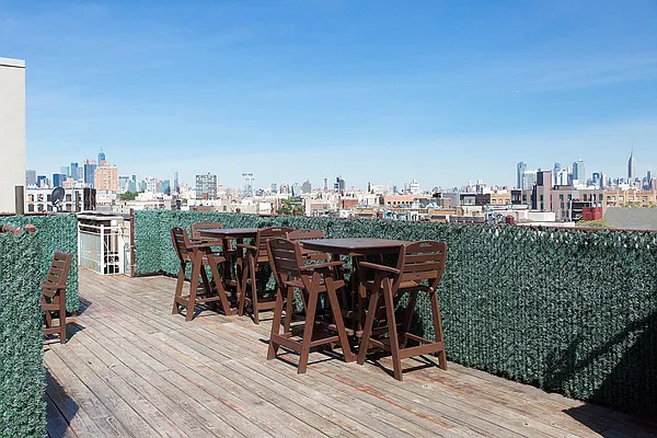 Rented by Cyberapts Management | media 25