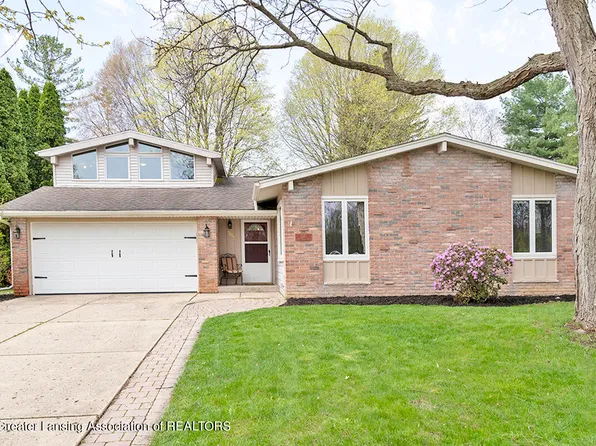 5893 Montebello Ave, Haslett, MI 48840