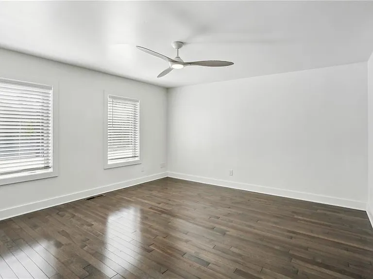 21 Skyline Way NE — Photo 33
