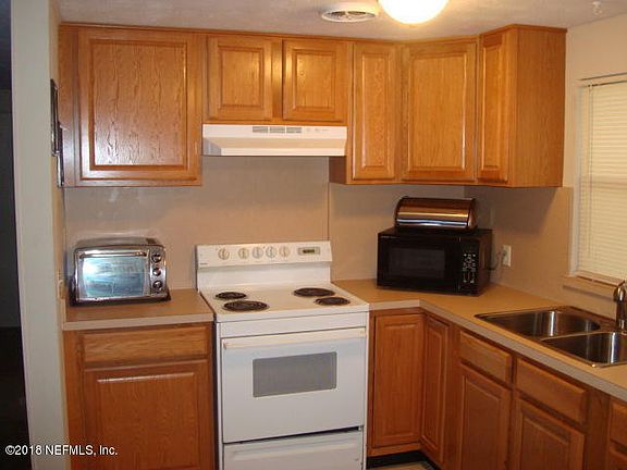 2nd image of 280 Hollis Dr E