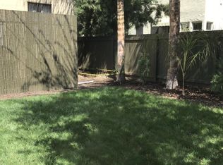 121 S Sycamore Ave #1, Los Angeles, CA 90036