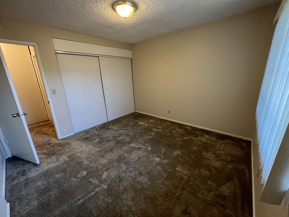 1st image of 1119 Roewill Dr APT 6