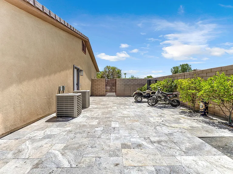 43627 Regata Ct — Photo 42