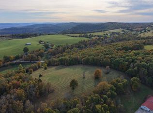 3 Plumlee Rd, Compton, AR 72624