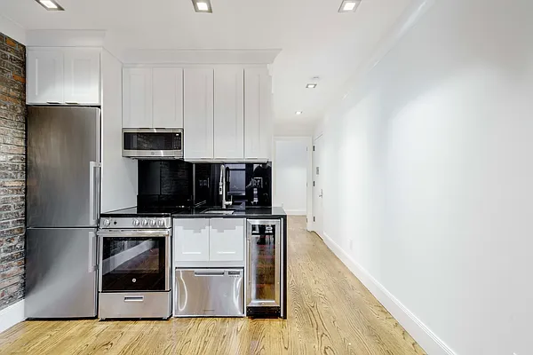 Rented by Douglas Elliman | media 3