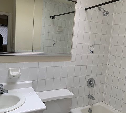 5th image of 75-51 113th St #3F