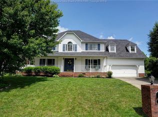 15 Renard Run, Hurricane, WV 25526