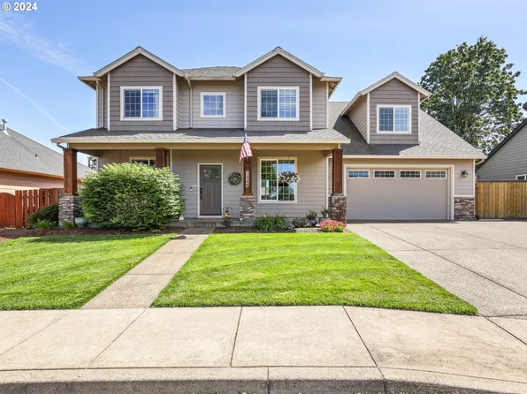 1445 N Juniper Pl, Canby, OR 97013