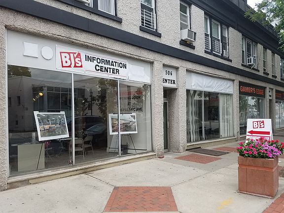 2nd image of 506 Kearny Ave