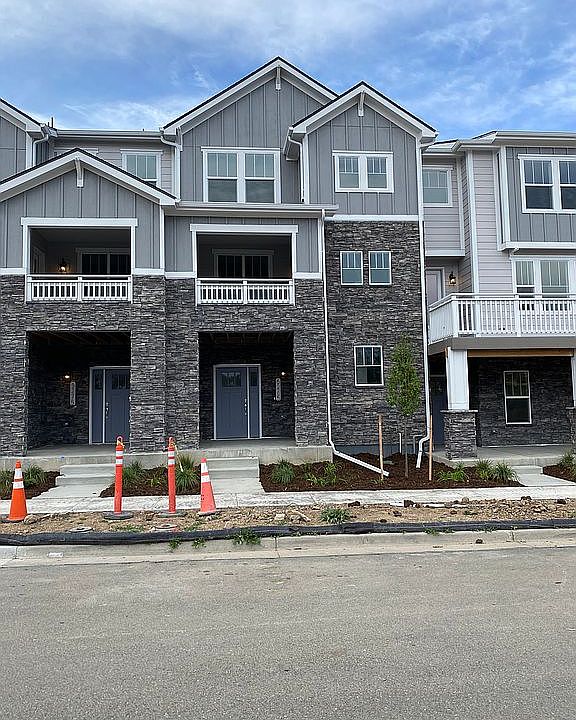 2nd image of 5265 W 97th Ave