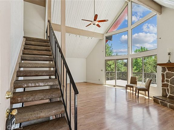 4th image of 27711 Alpen Dr