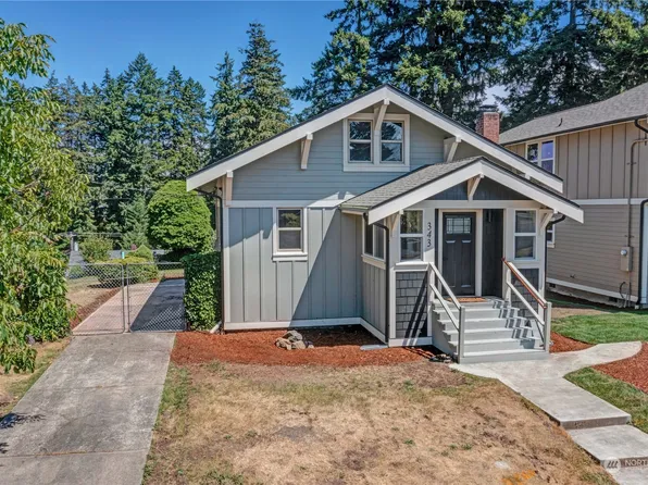 343 Golden Gate Avenue, Fircrest, WA 98466