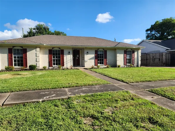 8531 Hiawatha Dr, Houston, TX 77036