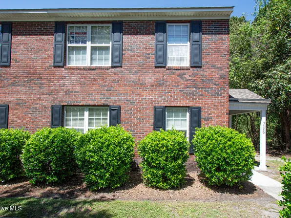 5126 Lamppost Circle, Wilmington, NC 28403