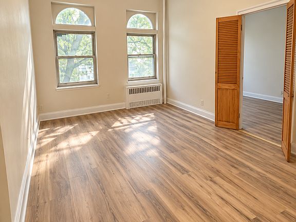 5th image of 628 W 158th St #3F