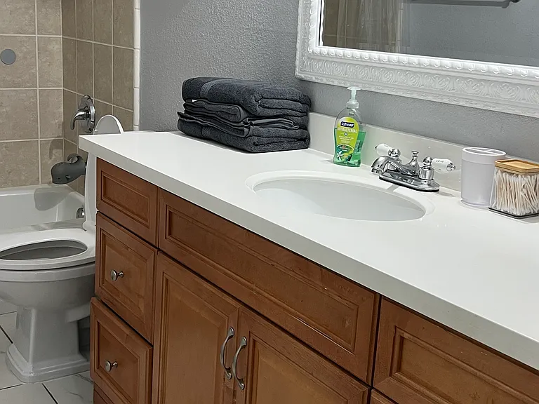 1747 Vistaglen Dr — Photo 14