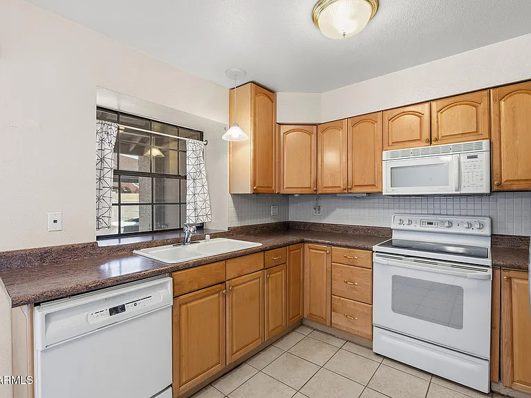 5704 E Aire Libre Ave #1048 — Photo 6