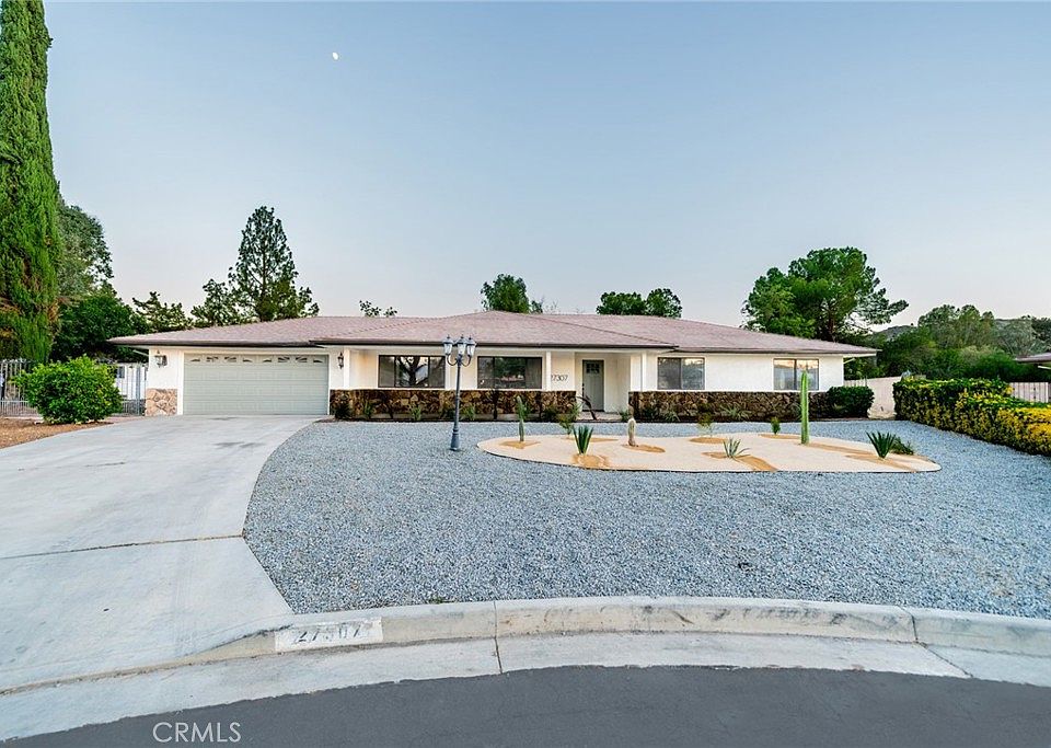 1st image of 27307 Balboa Ct